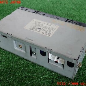 2UPJ-98866470]ランクル80系(HDJ81V)ラジオ (86120-2B520) 中古の画像2