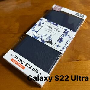Galaxy S22 Ultra ソフトレザーケース 薄型 磁石付　フラワーズ　手帳型　ネイビー　（1）