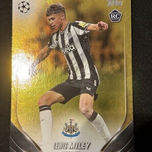 2023-24 Topps UEFA Competitions Soccer Lewis Miley Inferno Foilの画像1