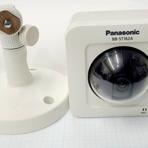 Panasonic ネットワークカメラ BB-ST162A レンズ 本体共に綺麗 POE給電にて動作確認 リセット済 稼働品 本体と取付台のセット パナソニックの画像1