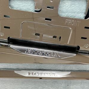 ホンダ車用 純正 ナンバープレートカバー ナンバーフレーム 2枚セット シルバー Bの画像1
