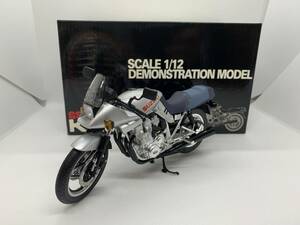 アオシマ 1/12 ヨシムラ スズキ 刀 KATANA GSX1100S カタナ 1990年式 銀 J03-5-015