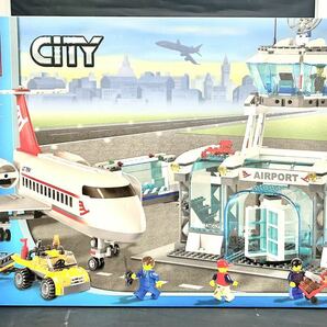 新品未開封 LEGO CITY レゴシティ 7894 AIRPORT 空港の画像1