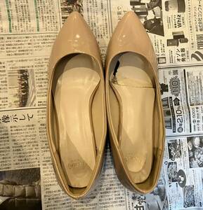  enamel pumps 