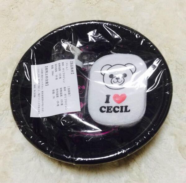 新品未開封★セシルマクビー ロゴ入り ボトル スポンジ 風呂桶 お風呂セット★CECIL Mc BEE