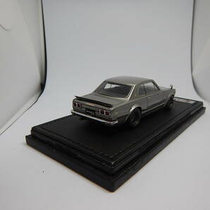 1/43 ignition model  Nissan Skyline 2000 GT-R (KPGC10) silver 0004 ワタナベホイール 台座側面に難あり！の画像8