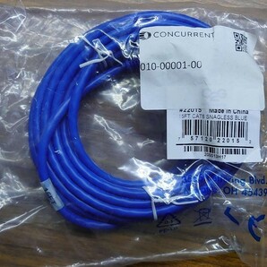 LANケーブル 4.5m カテゴリー6 C2G 15ft CAT6 SNAGLESS BLUEの画像1