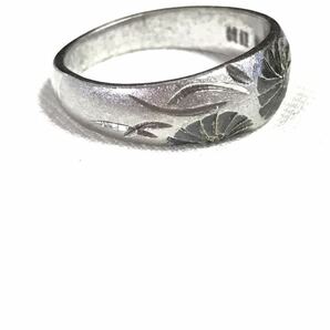 天皇陛下御在位50年奉祝記念 純銀製指輪 銀象嵌 菊紋 総重量3.9g 金工ヴィンテージ ジュエリー シルバー リングの画像9