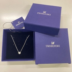  スワロフスキー　SWAROVSKI ネックレス Attract ラウンドカット ペンダント 5408442　タグ付き ケース付き