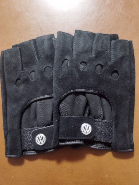 VWドライビンググローブロゴ付き サイズL(24)黑