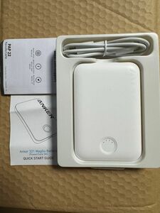 Anker 321 MagSafe バッテリー モバイルバッテリー