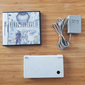 1円スタート！ DSi 本体 アダプター・ファイナルファンタジー4おまけ 動作確認済 送料230円