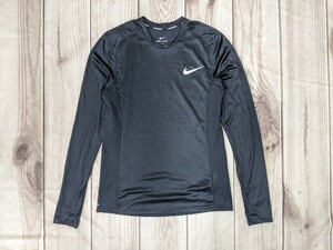 17．状態良好 NIKE ナイキ DRI-FIT スウォッシュ 速乾 長袖インナーシャツ インナーウェア トレーニングウェア メンズM黒グレーx807