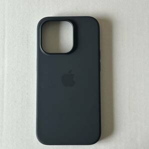 Apple純正iPhone 14 Pro シリコンケース 新品 ミッドナイト 箱なしの画像1