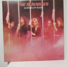 ROCK LP/見開きジャケット/ライナー付き美盤/The Runaways - Queens Of Noise/Ｂ-12017_画像1