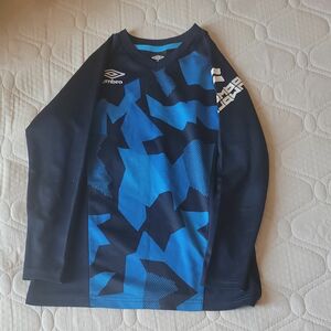 UMBRO アンブロプラクティスシャツ１５０ サッカー