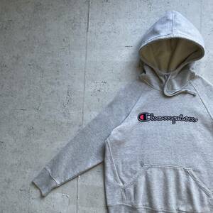 champion チャンピオン ワッペンロゴ ワンポイントロゴ プルオーバー パーカー グレー L