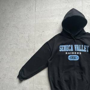 GILDAN ギルダン カレッジロゴ SENECA VALLEY プルオーバー パーカー ブラック M