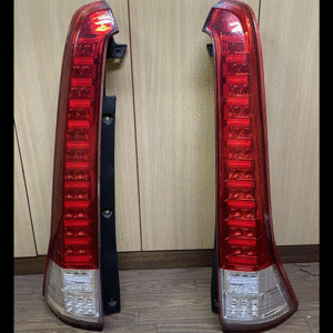  Nissan Serena C25 previous term JUNYAN LED tail lamp 