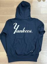 Sale 新品 CHAMPION REVERSE WEAVE NEW YORK YANKEES HOODIE リバーズウィーブ チャンピオン DARKNAVY ダークネイビー MLB ヤンキース_画像2