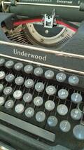 Underwood Universal/アンティークタイプライター/ケース付_画像2