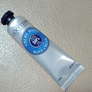 L'OCCITANE　 シア ハンドクリーム　30ML