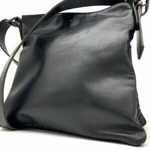 1円●美品●BOTTEGA VENETA ボッテガヴェネタ ショルダーバッグ メッセンジャーバッグ 斜め掛け鞄 イントレチャート レザー 黒 メンズ