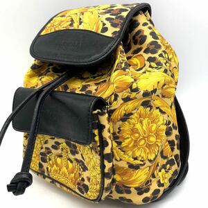 1円●高級品●GIANNI VERSACE ジャンニヴェルサーチ 総柄 リュックサック バックパック バッグ キャンバス レザー ゴールド系 レディース