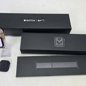 【1407】Apple Watch Series 4 40mm GPS Space Gray Aluminim MU7G2J/A A1977 バッテリー最大容量89% 完動品 中古品の画像1