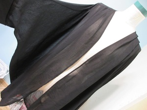 ふんわりフェアリーカーディガン大きめサイズ・ポンチョ袖・真夏の羽織もの・ブラック・透け感