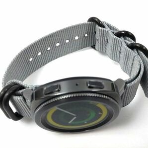 ナイロン製ミリタリーストラップ 腕時計布ベルト natoタイプ グレーXブラック 20mmの画像2