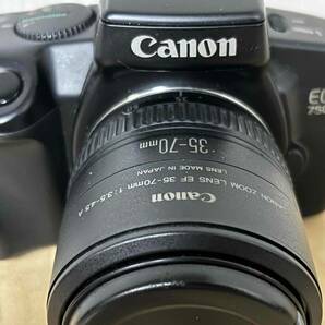 フィルムカメラ 12個レンズ2個 まとめ売り ジャンク Canon OLYMPUS FUJI KOMURAなどの画像3