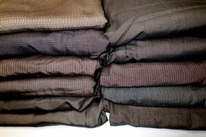壱金1882すべて本絹の男着物１０着セットК西陣織お召・京泥紬・京紬 サイズいろいろの古布・古い品です 着用可能な品もあります