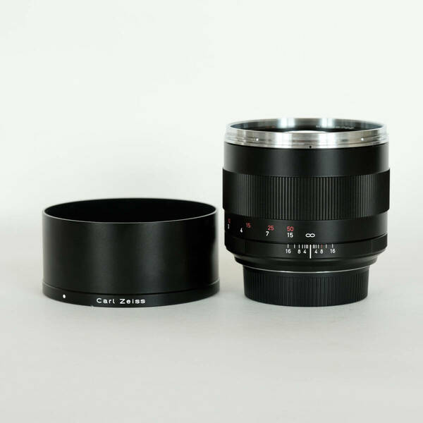 [美品] Carl Zeiss Planar T* 85mm F1.4 ZE [キヤノンEF用] / Canon EFマウント / プラナー / COSINA