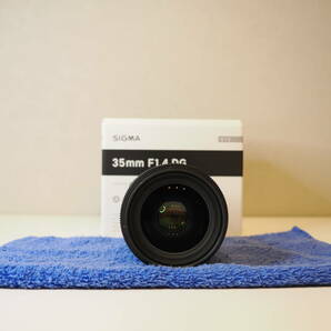 SIGMA 35mm F1.4 DG HSM Art キヤノンEF 【ほぼ新品】の画像1