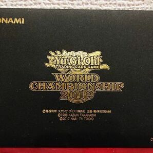 【緊急値下げ !!】遊戯王 WCS2019 真紅眼の黒竜 死者蘇生 世界限定9000セット ミレニアムシークレット 中身未開封 封筒のみ開封の画像4