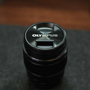 M.ZUIKO DIGITAL 45mm f1.2 Pro OLYMPUS OM-SYSTEM プロレンズ 中古の画像2