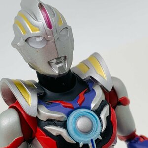 難あり中古品 S.H.Figuarts フィギュアーツ ウルトラマンオーブ スペシウムゼペリオン