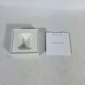 Apple AirPods with Charging Case MMEF2J/Aの画像8