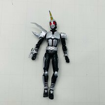 難あり中古品 S.H.Figuarts フィギュアーツ 仮面ライダーカブト 仮面ライダーヘラクス_画像2