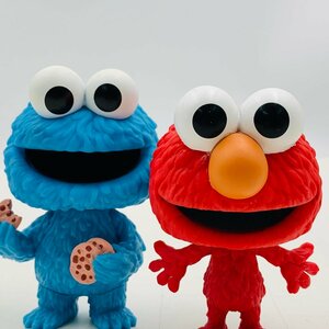 中古品 Funko POP ファンコ 02 08 SESAME STREET セサミストリート COOKIE MONSTER クッキーモンスター エルモ ELMO 2種セット