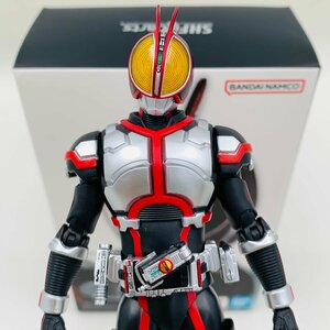 中古品 S.H.Figuarts フィギュアーツ 真骨彫製法 仮面ライダー555 仮面ライダーファイズ