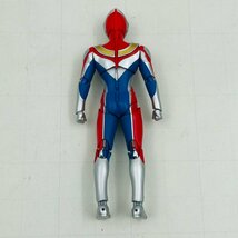 中古品 S.H.Figuarts フィギュアーツ 真骨彫製法 ウルトラマンダイナ フラッシュタイプ_画像3