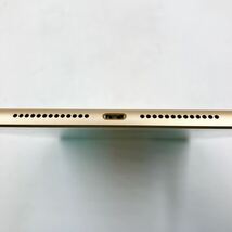 4AB005 【動作品】Apple iPad 第5世代 Wi-Fiモデル 32GB A1822 初期化済 中古 現状品_画像4