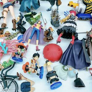 4AB034 1円〜 ワンピース ONE PIECE フィギュアまとめ ルフィ エース チョッパー ゾロ しらほし ナミ スモーカー など 中古 現状品の画像6