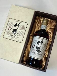 竹鶴 17年 ピュアモルト ウイスキー 【化粧箱入り包装】 700ml ニッカ 