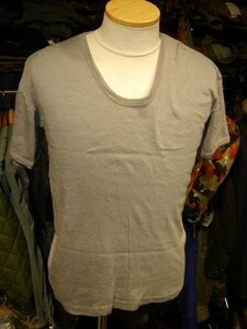 東ドイツ軍タイプ　UネックTシャツ　グレーサイズ4　101441