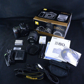 IO2510 マニア所有品 使用少 長期保管品 ニコン Nikon D80 Kit デジタル一眼カメラ AF-S DX Zoom-Nikkor 18-135mm f/3.5-5.6G IF-EDの画像1