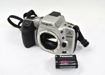 [現状品] MINOLTA ミノルタ フィルム一眼レフカメラ ボディ α-303si レンズ SIGMA ZOOM MACRO シグマ製レンズ2点 ソフトケース付き_画像2