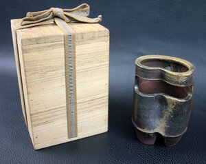 豊福 寛 陶器 一重口掛花入 備前焼 陶磁器 共箱あり 共箱 骨董品 箱付 レトロ アンティーク コレクター